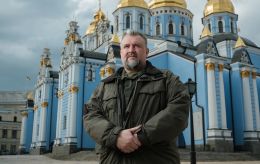 Капеллан Константин Холодов: Наша церковь разрешает защищать с оружием в руках