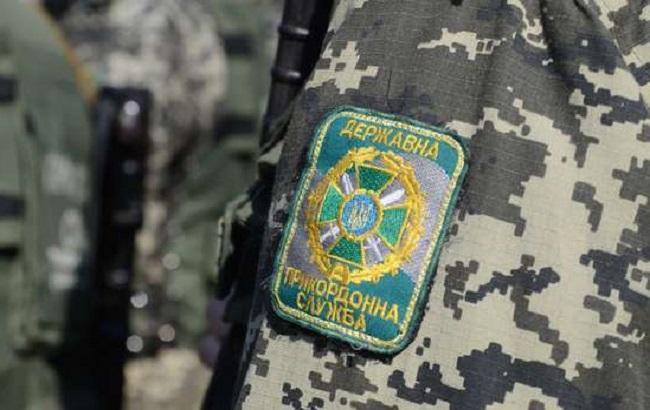 На админгранице с Крымом пограничники задержали украинца со шпионским устройством