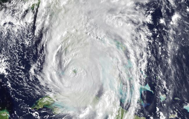 NASA показало ураган "Ірма" з супутника
