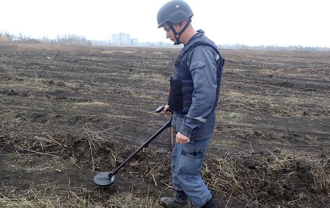 ГСЧС изъяла почти 2,9 тыс. взрывоопасных предметов при разминировании в Калиновке