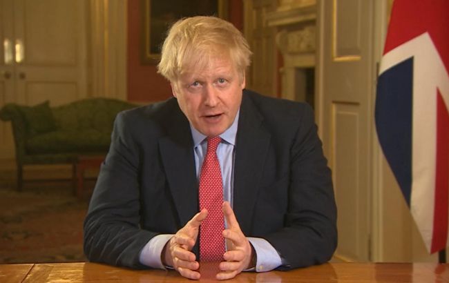 Джонсон не відправив у відставку радника, якого звинуватили в порушенні карантину