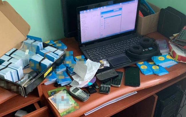 Використовували 12 тисяч SIM-карток: СБУ заблокувала потужну проросійську ботоферму
