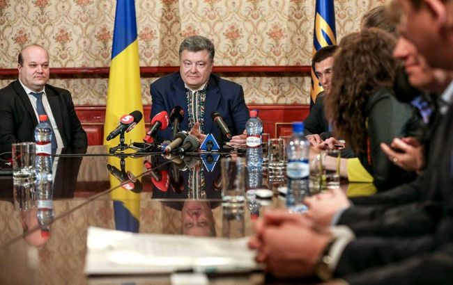 Порошенко: 4 країни затягують з ратифікацією УА України з ЄС