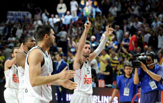Мадридский "Реал" стал лучшим баскетбольным клубом Европы