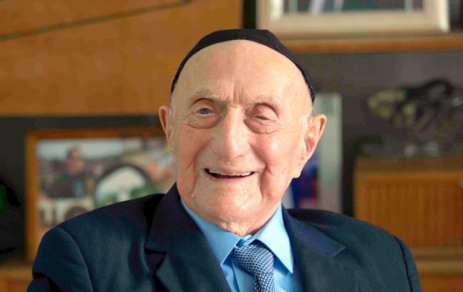 Бывший узник Освенцима стал старейшим мужчиной в мире