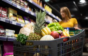 Эти продукты нужно покупать регулярно: диетолог раскрыла "базовый набор"