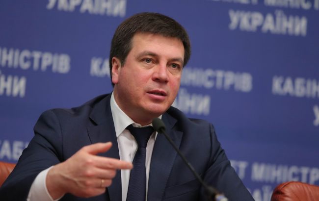 Жителей Марьинки и Красногоровки могут отселить из-за постоянных обстрелов, - Зубко