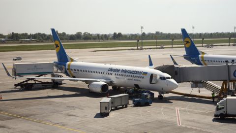 МАУ возобновляет полеты из Украины в Берлин, Вильнюс, Барселону и Стамбул