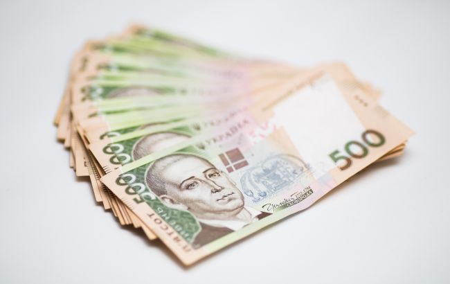 Підвищення мінімальної зарплати до 6,5 тисяч гривень відклали на кінець 2021 року