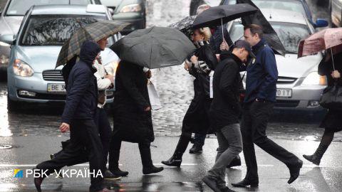 Дощі, а місцями грози: якої погоди очікувати в Україні сьогодні