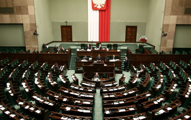 Польский Сенат поддержал снос советских памятников