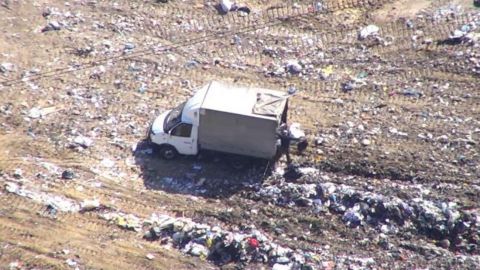 В Киеве компания по утилизации вывозила опасные медицинские отходы просто на свалку