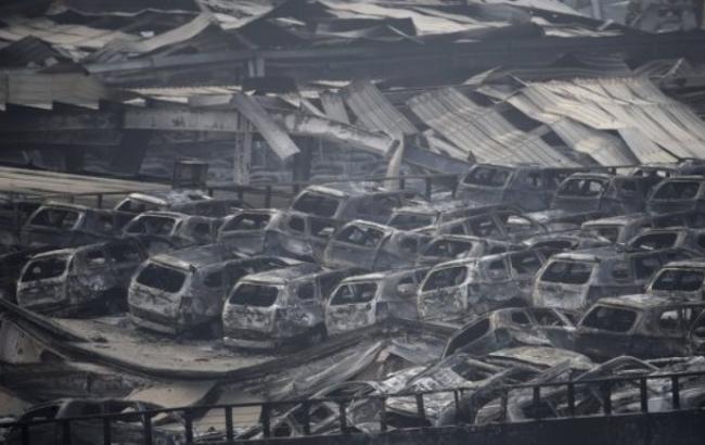 Взрыв в Тяньцзине: сгорело почти 10 тыс. автомобилей