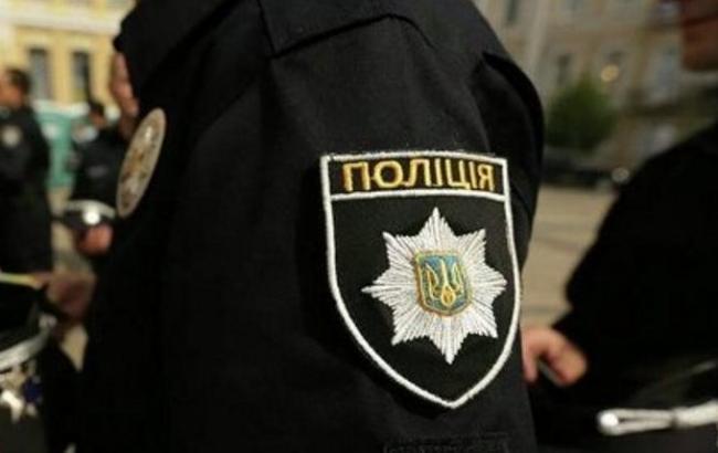На Донбасі на блокпосту застрелився поліцейський
