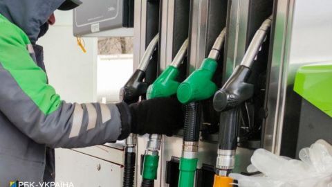 Імпорт безакцизних розчинників завдав бюджету 700 млн грн збитку, - "А-95"