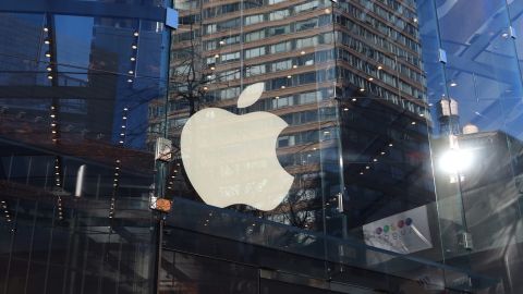 Apple объяснила причины перегрева iPhone 15: когда исправят