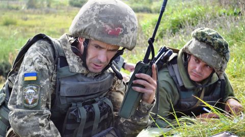 Військових ЗСУ штрафуватимуть за вогонь у відповідь: фото скандального документа