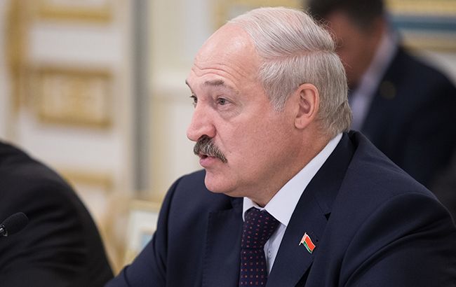 Лукашенко пообіцяв Зеленському допомогу у врегулюванні на Донбасі