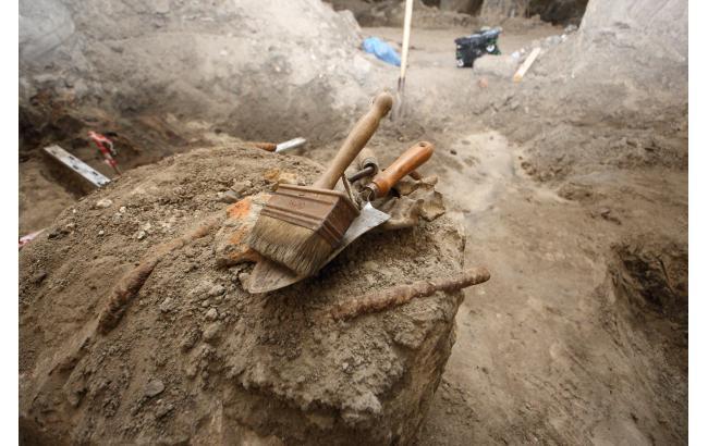 Институт археологии Украины: В стране не существует технологий консервации находок на Почтовой площади