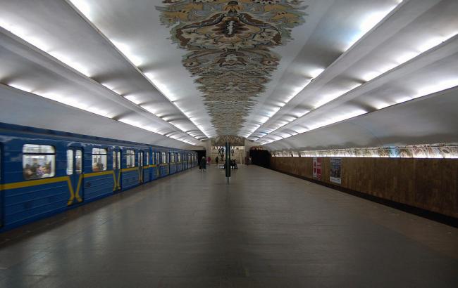 У київському метро посилили заходи безпеки