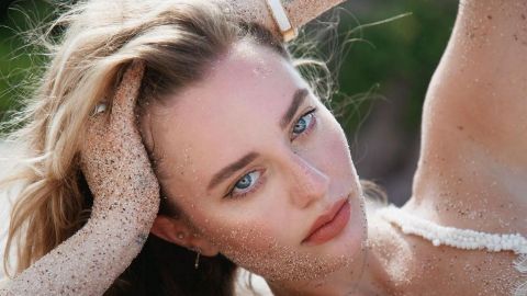 Штучні веснянки і шкіра дельфіна: головні тенденції макіяжу 2021