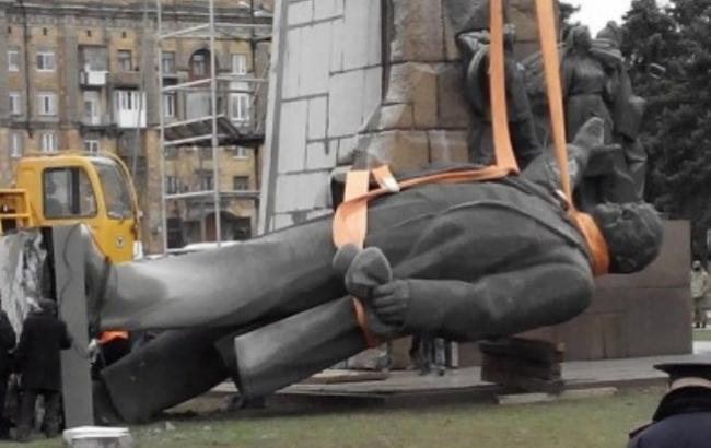 Гудбай, Ленин: в Запорожье пал идол