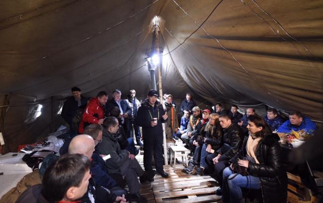 Ляшко сзывает украинцев под Кабмин на вече