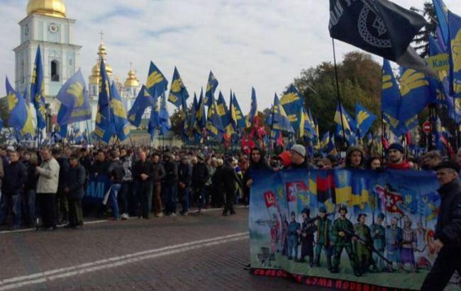 Националисты промаршировали по Киеву