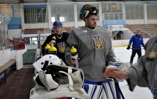 Федерація хокею дискваліфікувала двох гравців збірної України
