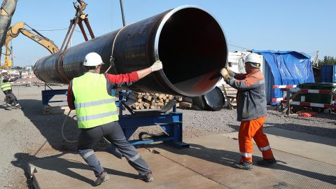 Российский "Газпром" отправил судно-трубоукладчик для достройки Nord Stream 2