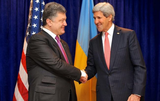 Порошенко і Керрі обговорили шляхи деокупації Криму