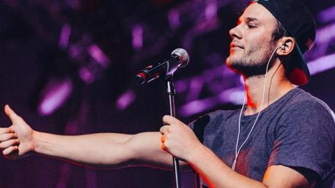 "Мне прям не терпится": уже не запрещенный в Украине Макс Корж собрался в Одессу (видео)