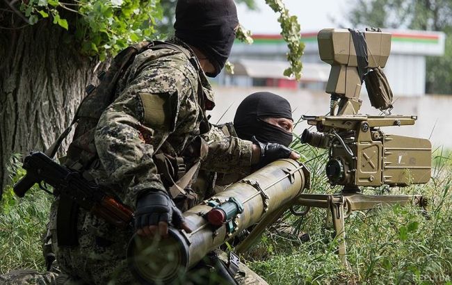 Боевики продолжают вести огонь по силам АТО на Донбассе