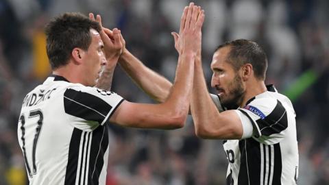 К'єлліні і Манджукич не допоможуть "Ювентусу" в матчі з "Барселоною"