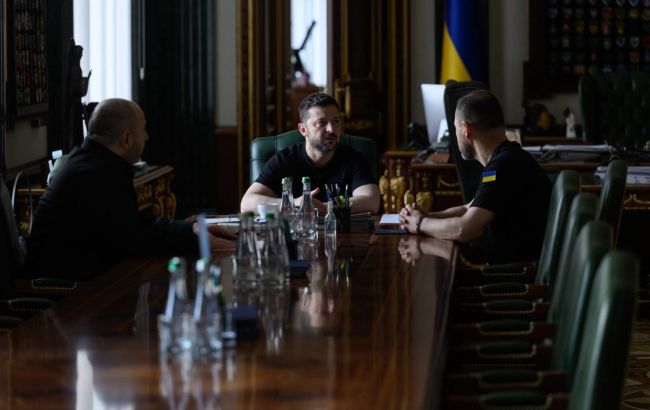 Зеленский назвал новые задачи Клименко и Умерова, указы будут на следующей неделе