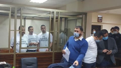 Суд в РФ присудив від 12 до 17 років трьом кримчанам в "справі Хізб ут-Тахрір"