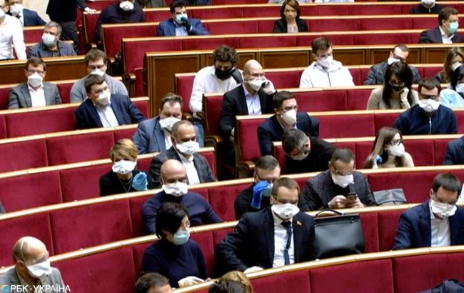 Зарплату за квітень не отримають 60 нардепів, - ОПОРА