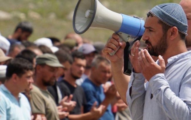 Обыски в Крыму: трех из пяти задержанных крымских татар отправили в СИЗО на два месяца