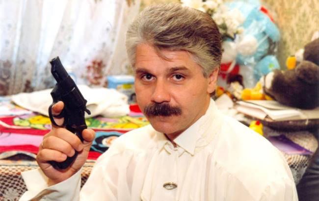 Воры вернули известному певцу украденные вещи