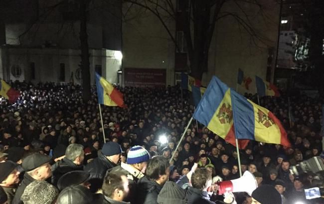 Организаторы протестов в Молдове призвали граждан сегодня возобновить митинг