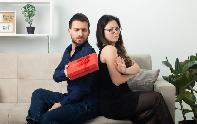 Не дарите это любимым: какие вещи приносят слезы, разлуку и проблемы