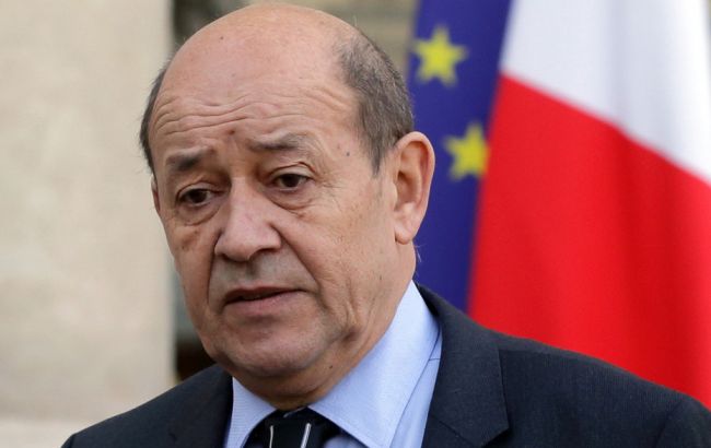 Франция в ближайшие недели начнет воздушные операции в Сирии