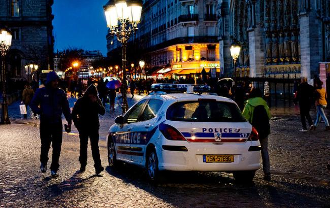 В Марселе полиция задержала мужчину по делу о наезде на военных