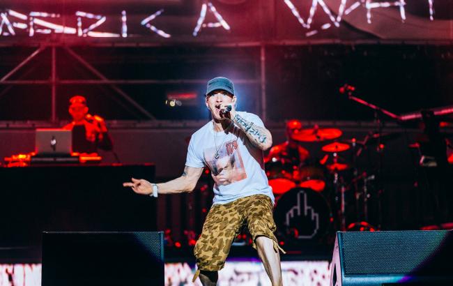 Эминем подал в суд на новозеландских политиков за плагиат