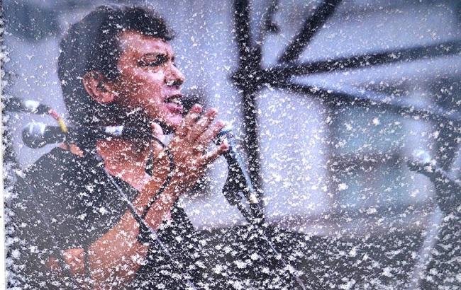 День памяти Немцова: "Он летит над унылой, агрессивной страной, разгибая объятья смертельных оков"