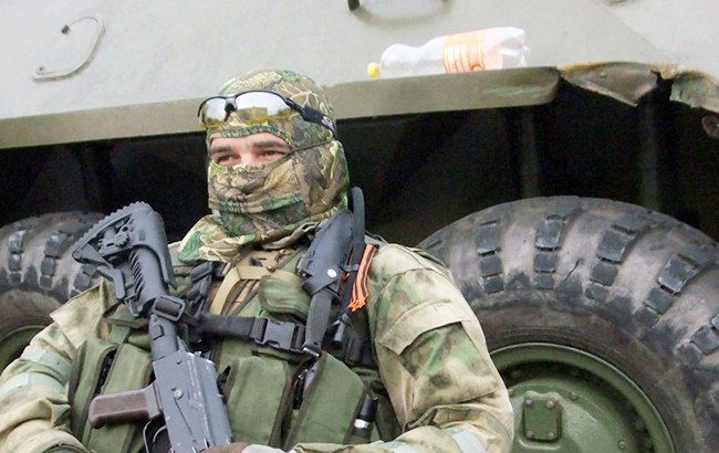 Боевики "ЛНР" начали отводить войска в Золотом