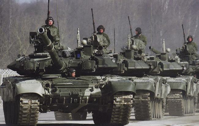 В Горловке зафиксирована колонна танков протяженностью около 3 км, - СНБО