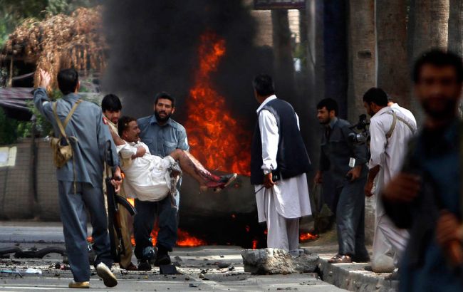 В Кабуле подорвали автобус с сотрудниками суда, погибли 10 человек