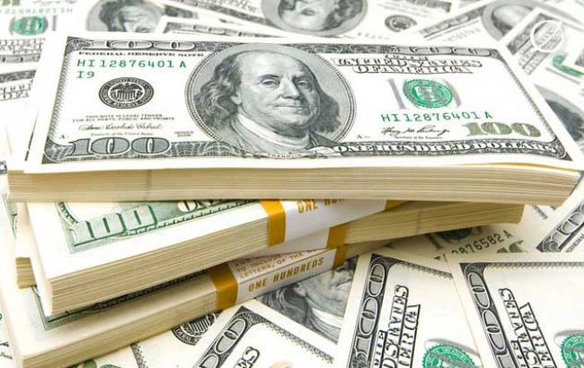 Готівковий курс долара в продажу виріс до 27,86 гривень