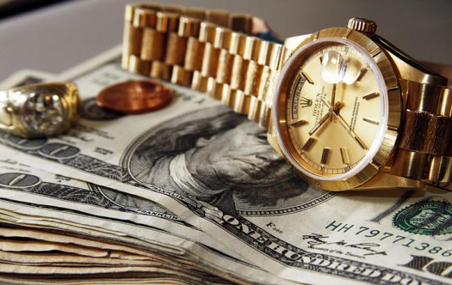 Третина українців вважає, що багаті люди не можуть бути успішними політиками, - опитування